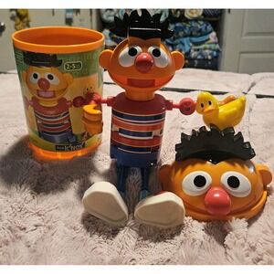 Vintags K'nex SESAME STREET Earnie Building Set 2-5‎ Years Kids Puzzle 2004
